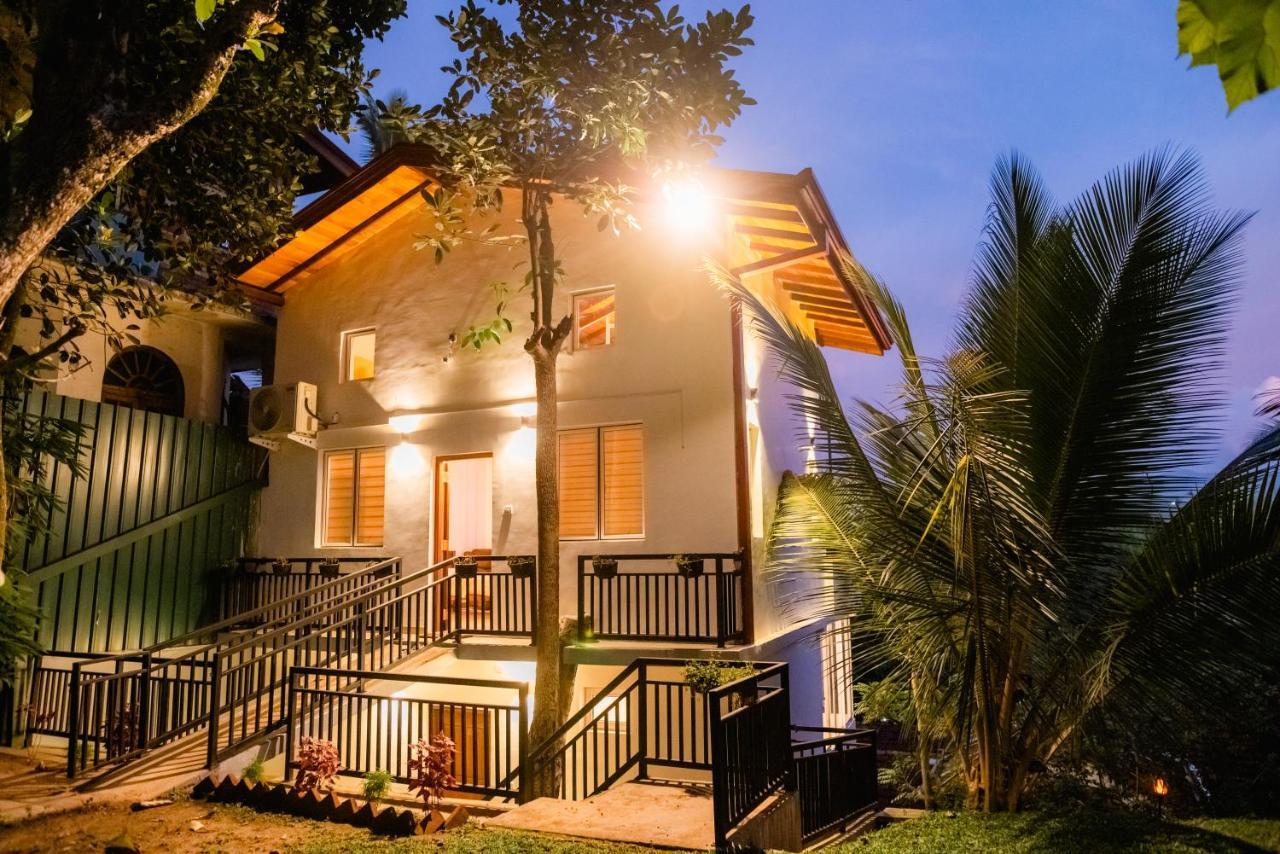 Colonial Residence Канди Экстерьер фото