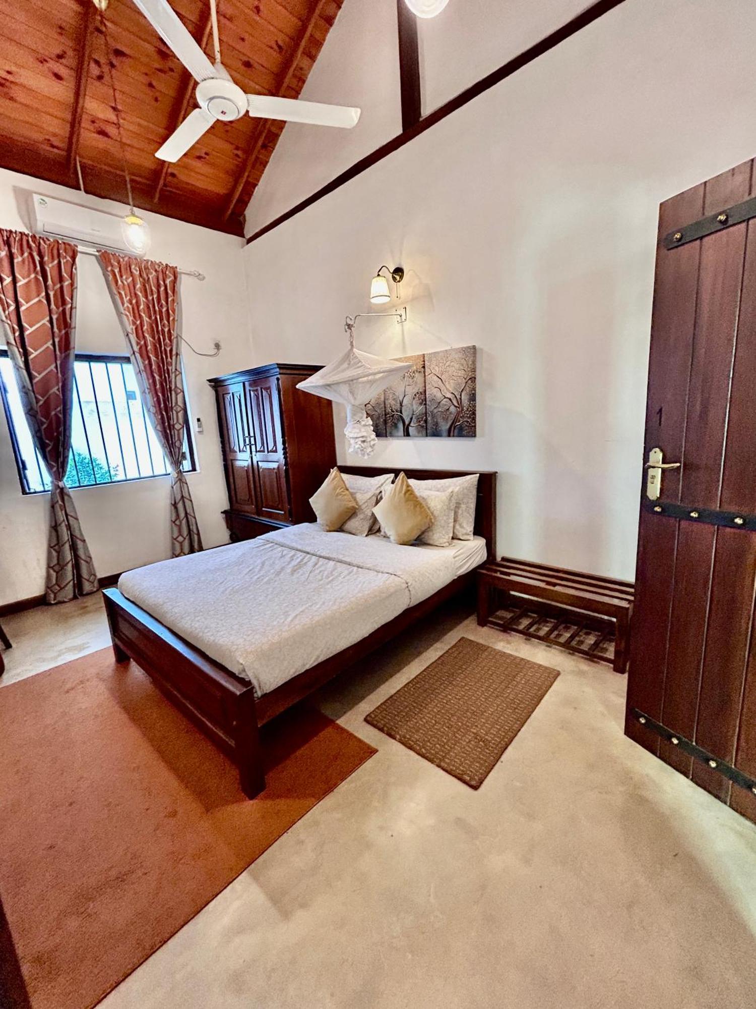 Colonial Residence Канди Экстерьер фото